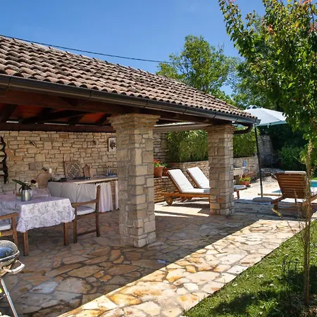Vila Cristina Modrušani